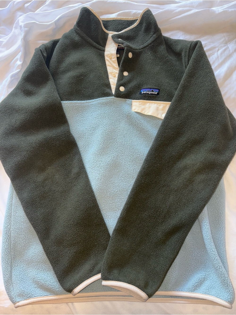 Patagonia Two-Tone Olive Green and Light Blue Synchilla Pullover